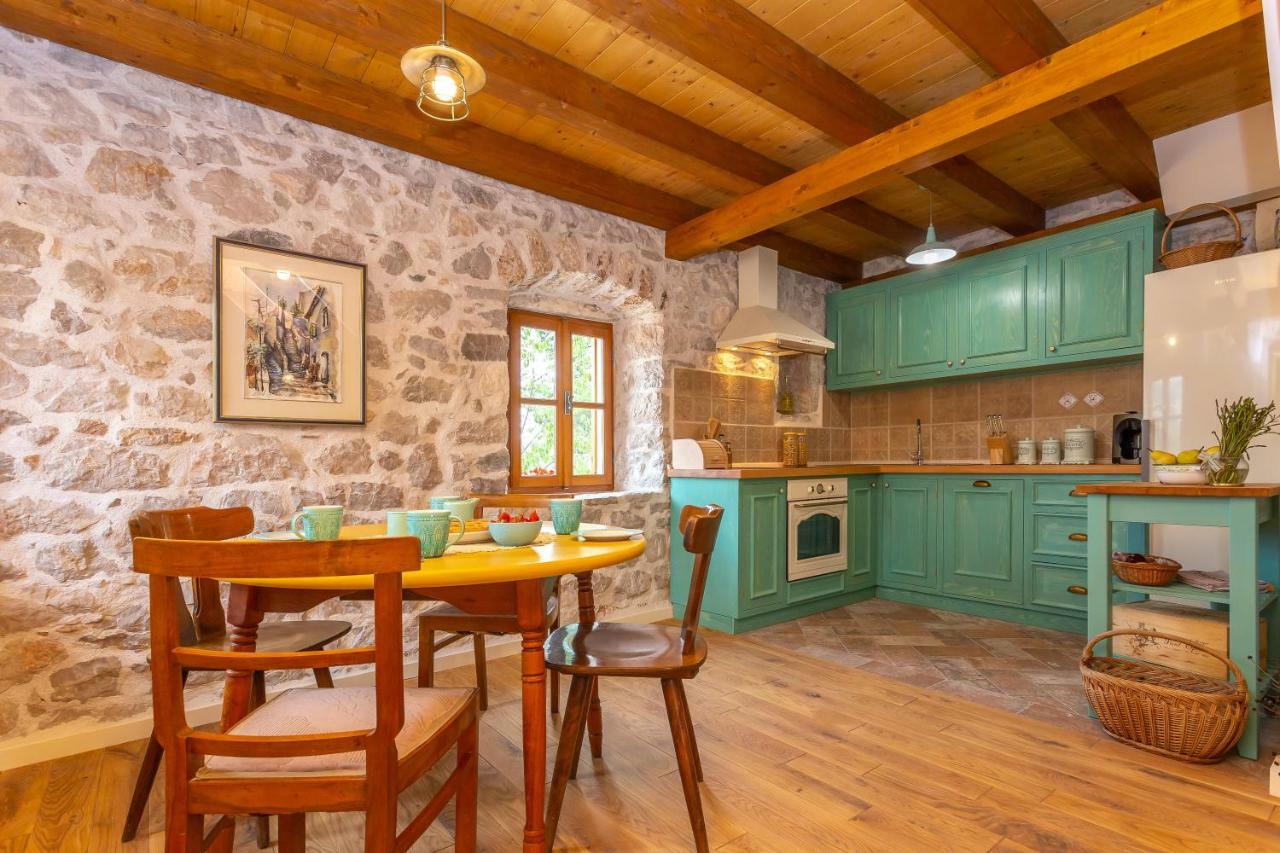 斯克拉丁Rustica House别墅 外观 照片